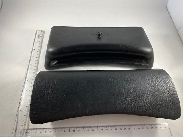 Appui-Tete, Reg.8500, Noir Avec 1 Bouton