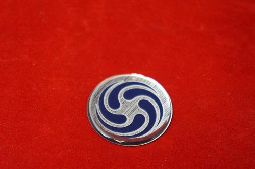 [110358] AW Logo Float Dome Swirl Plastic (Blue/Silver)